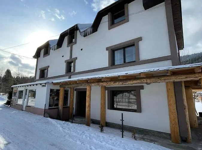 Готель Kelef House Татарів