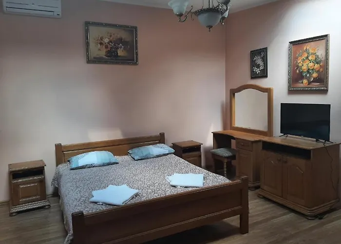 Hotel Nikolet Мукачево