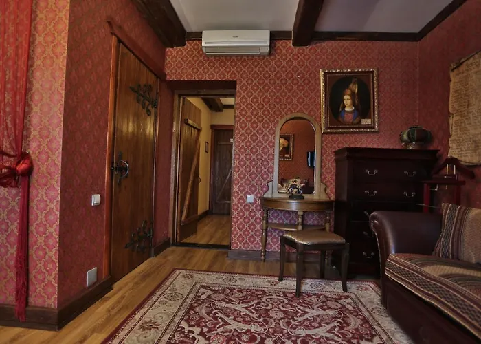 Hotel Fortetsya Hetmana Гатне