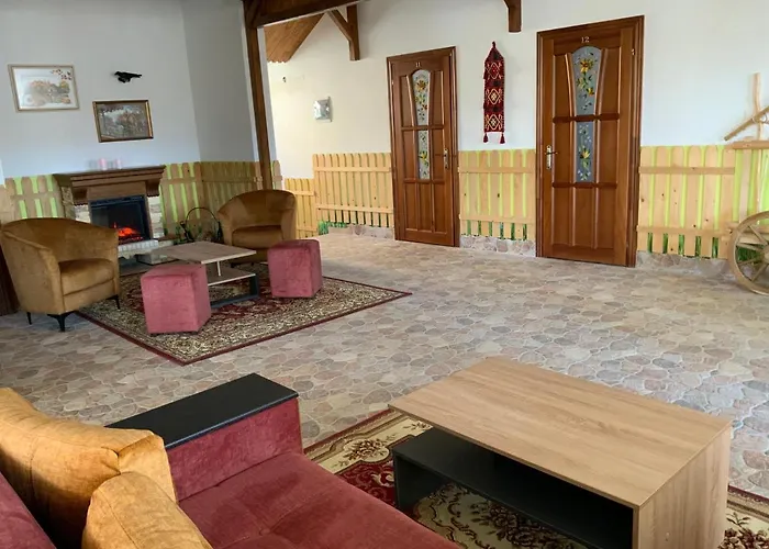 Гостьовий двір РіОНІ Трускавець