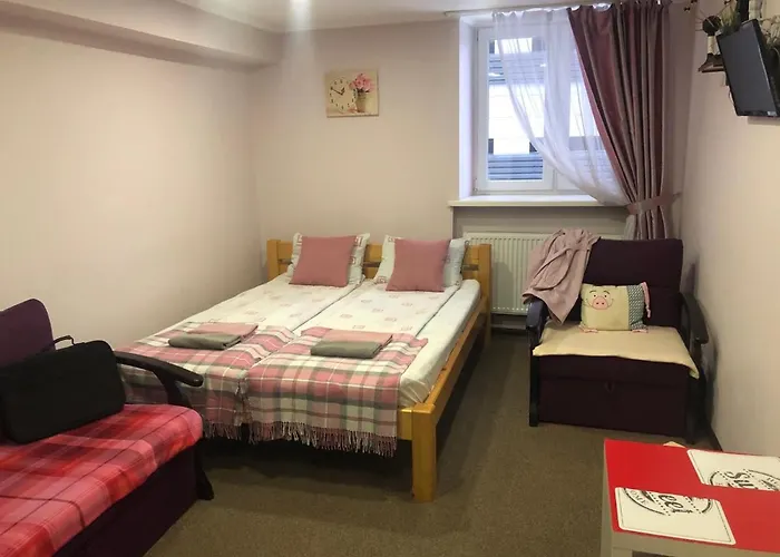 Apart Hotel Avinos Lviv