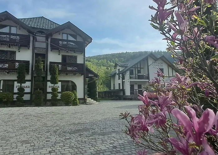 Girska Sonata Hotel & Apartments Микуличин