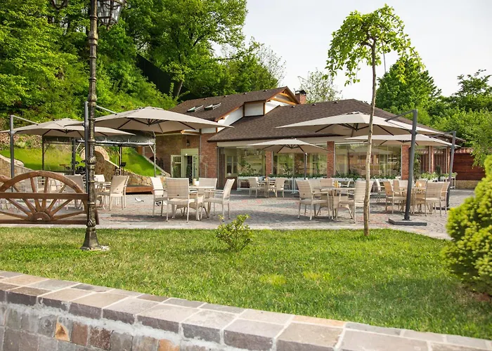 Готель Winegarden Мукачево