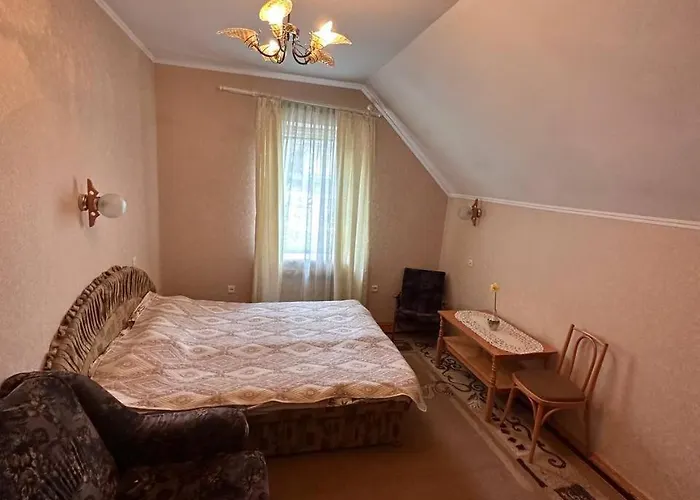 Bed and Breakfast Роксолана Трускавець