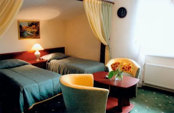 Hotel Mars Малехів