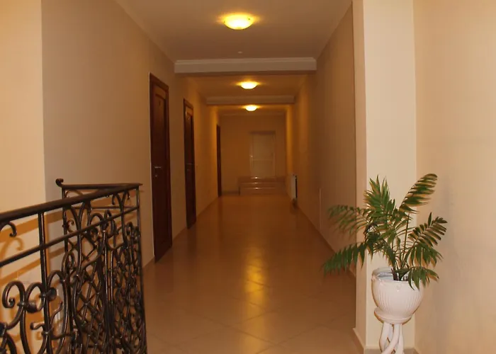 Passage Hotel Берегове