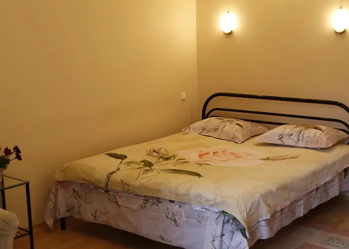 Hotel Service Predslava On Antonovicha Street Київ