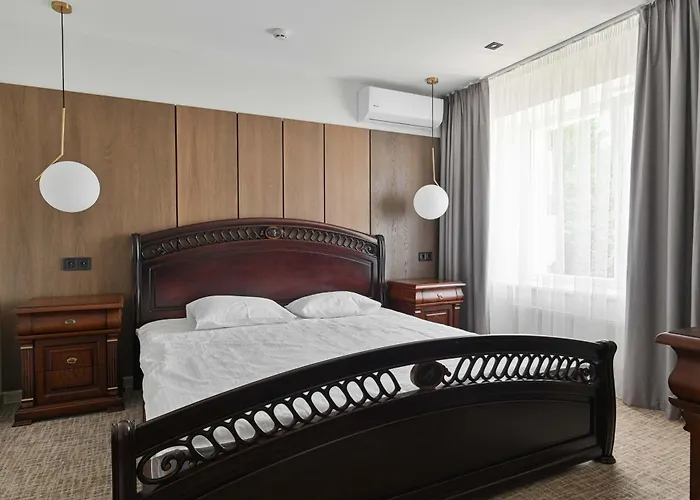Makis Hotel Spa Піддубці
