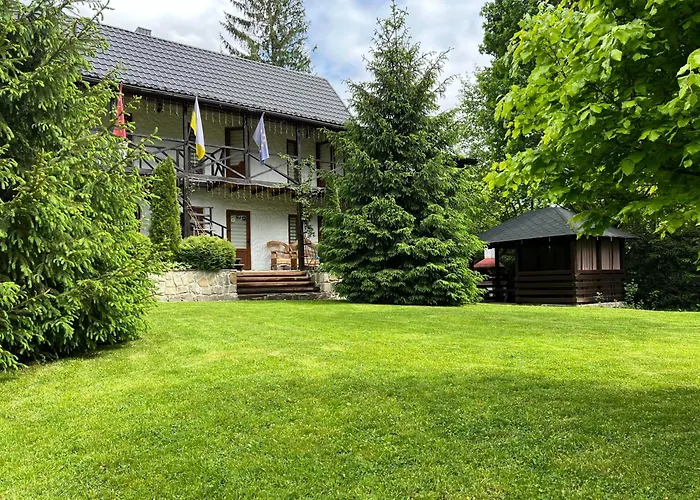 Zorianyy Guest House Микуличин
