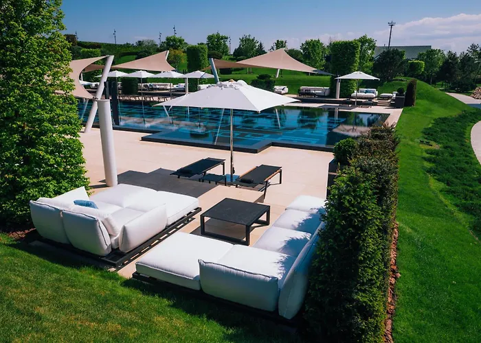 Sunray Resort&Spa Підгородне