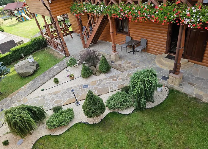 Guesthouse Kolo Druziv Татарів