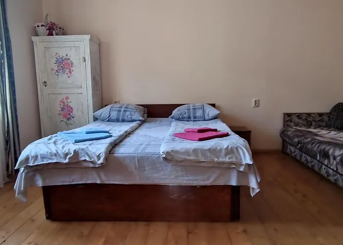 Готель Arnika Татарів
