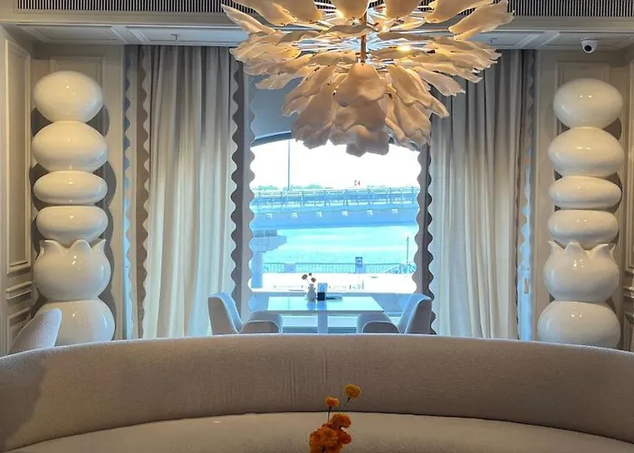 Fairmont Grand Hotel Kyiv