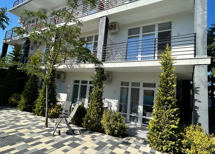Готель Zatokas Sun Club