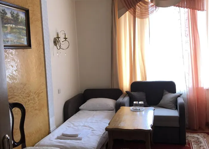 Петрос Family Hotel Яремче