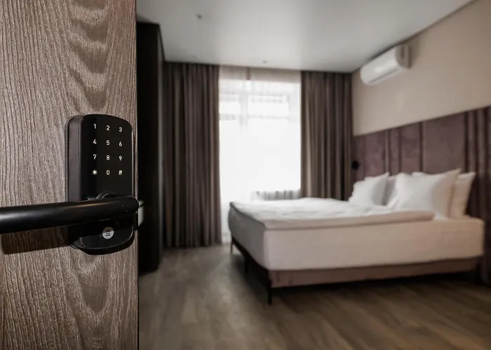 Status Apartments Kiev