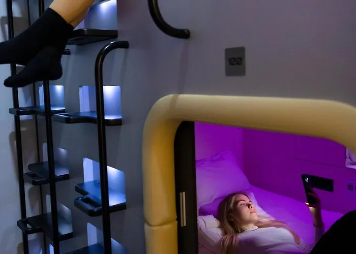 Capsule Hotel Constellation 91 Lviv