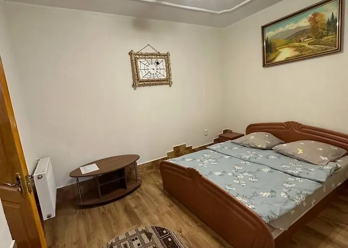 Карпатский Маеток Славське