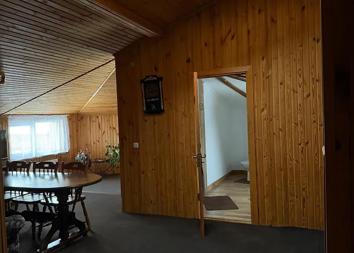 Садиба Червона калина Private estate Chervona Kalyna Яремче