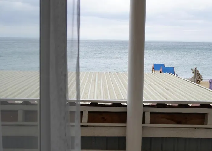 Apart-Hotel Poseidon Burlach'ya Balka