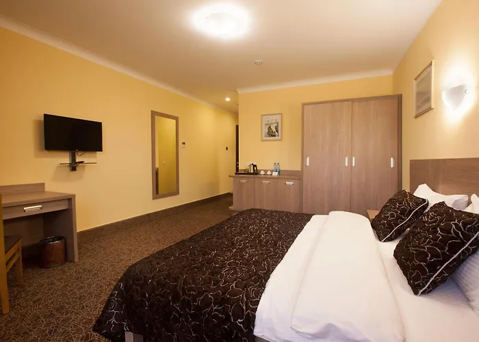 Odessa Hotels With Jacuzzi in Room near Park Tarasa Shevchenka