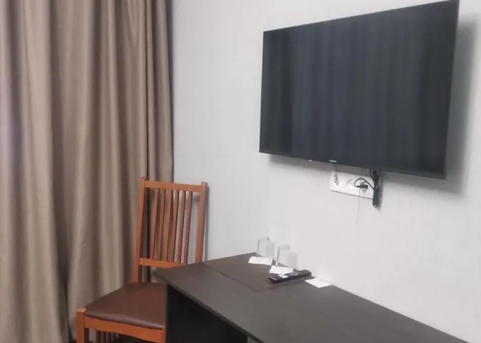 Dvoryanskiy Hotel Дніпро