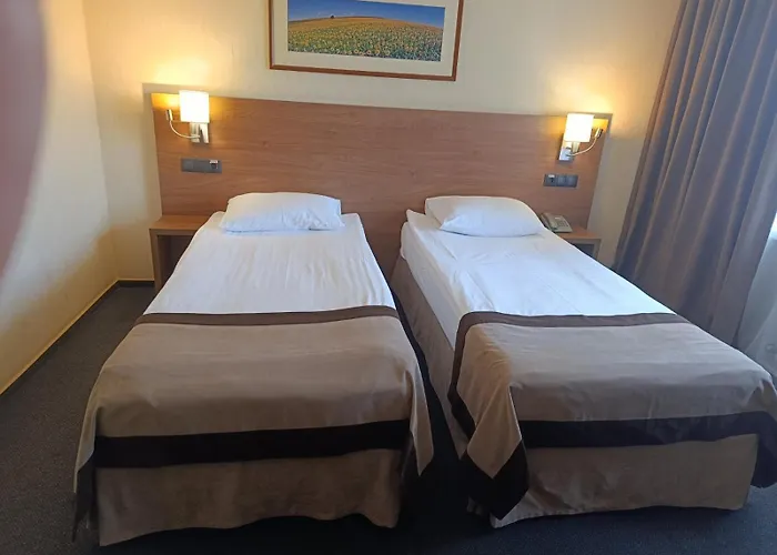 Nikopol' Hotels