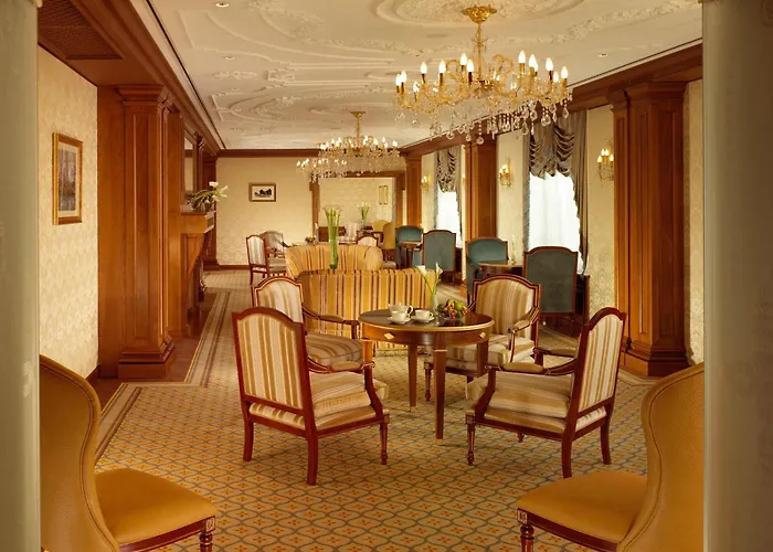 Hotels in de buurt van Vladimirkathedraal