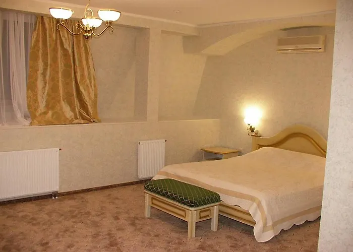 Veles Hotel Дніпро
