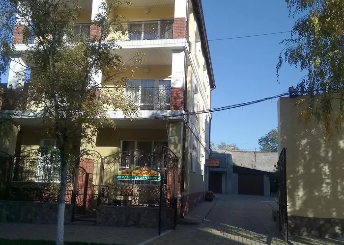 Готель Fiesta Білгород-Дністровський