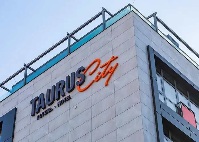 Taurus City Hotel Lviv