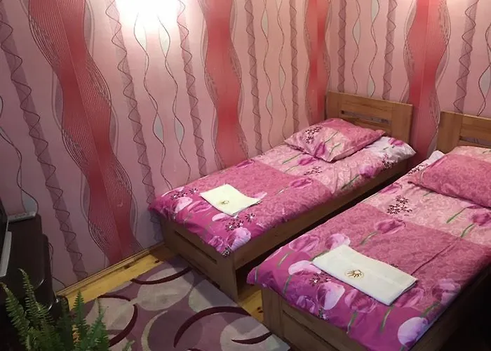 Готель кімнати біля замку Мукачево