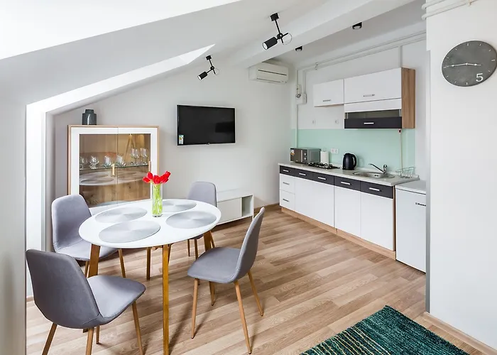 Apart Hotel Code 10 Lviv