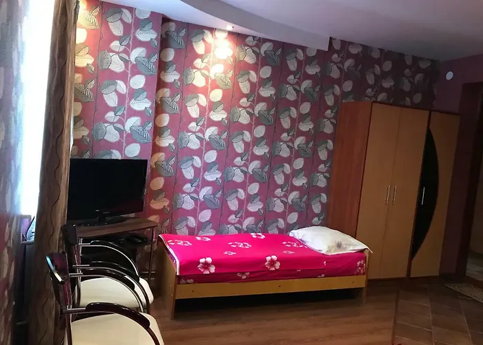 Горького 93 Бердянськ