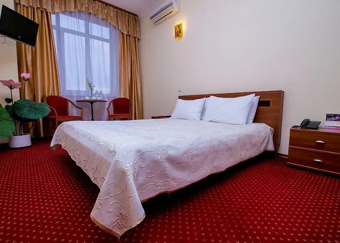 Sun Light Hotel Харків