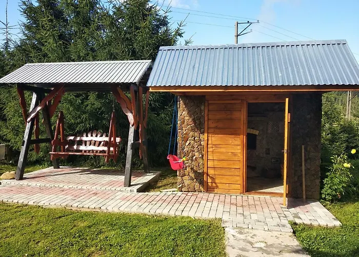 Різьб'ярська садиба Славське