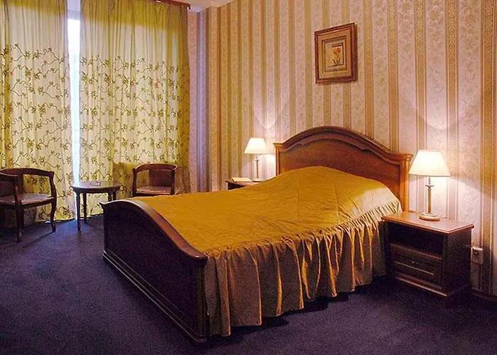 Diplomat Aparthotel Kiev