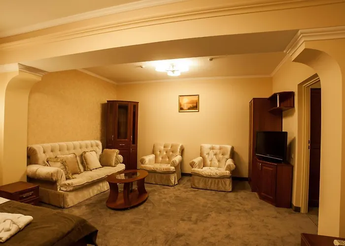 Maria Garden Hotel & Restaurant Івано-Франківськ