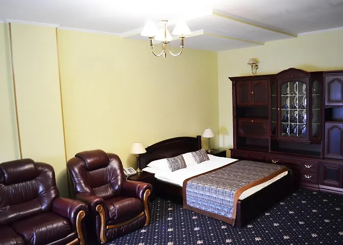 Old Port Hotel Boryspil