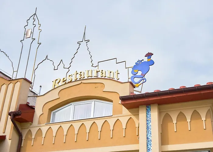 Готель Східний Бережани