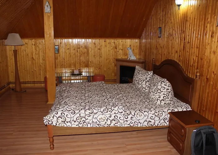 Готелі в Mamaivci